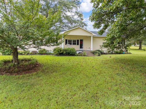 2354 Hampton Rd, wellford, SC, 29385-9010 | Card Image