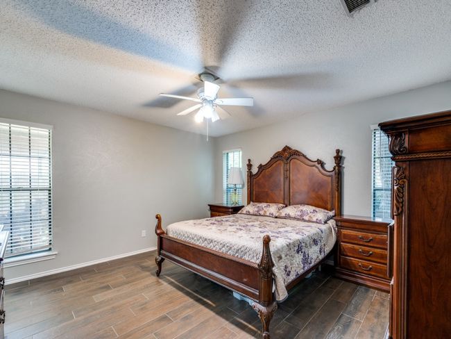 2206 Shady View Ct, House other with 3 bedrooms, 2 bathrooms and null parking in Arlington TX | Image 15