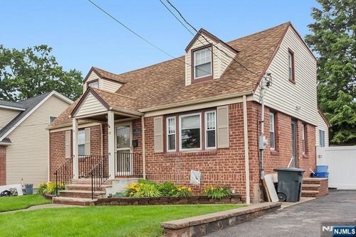 59 Parkview Ave, Elmwood Park, NJ, 07407-1823 | Card Image