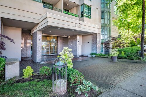 701-7380 Elmbridge Way, Richmond, BC, V6X4A1 | Card Image