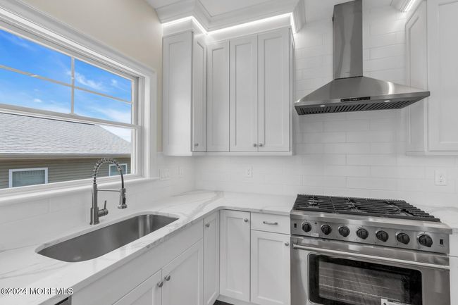 210 24 Th Ave, House other with 7 bedrooms, 5 bathrooms and null parking in Seaside Park NJ | Image 16