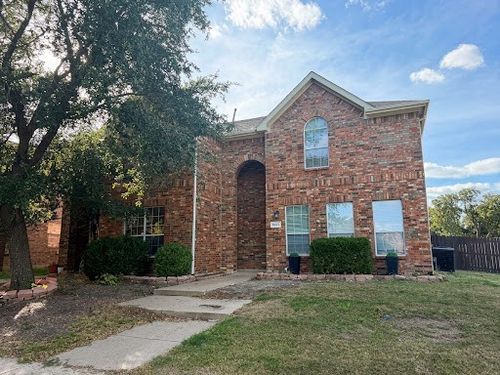 5431 Avery Ln, Grand Prairie, TX, 75052-2738 | Card Image