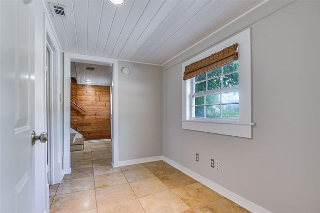 Flex Space Not Virtually Staged | Image 17
