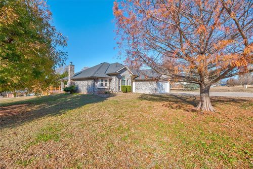 3409 Settlers Road, Newcastle, OK, 73065 | Card Image