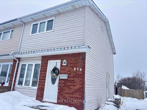 679 Emilie St, Timmins, ON, P4N5K2 | Card Image