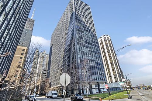 1313-14-900 N Lake Shore Dr, Chicago, IL, 60611-1534 | Card Image