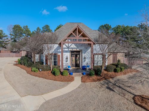 424 Stonewater Cv, Madison, MS, 39110-4405 | Card Image