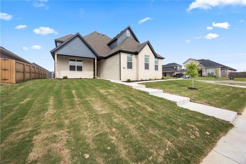 1241 Mammoth St, Bentonville, AR, 72713-5247 | Card Image