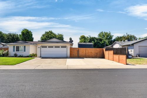 1452 Stephenson St, Marysville, CA, 95901-6232 | Card Image