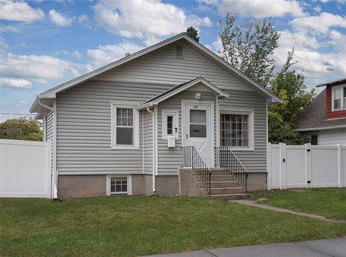 223 Custer Ave, Billings, MT, 59101-2833 | Card Image