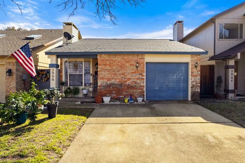2906 Antares Cir, Garland, TX, 75044-6224 | Card Image