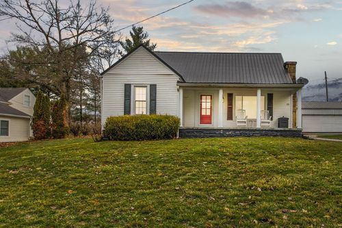 111 Highland Dr, Flemingsburg, KY, 41041-1021 | Card Image