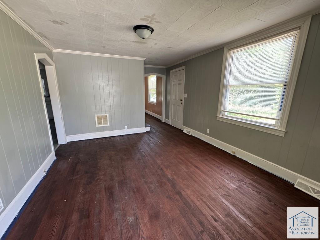 Residential in Ridgeway 5
