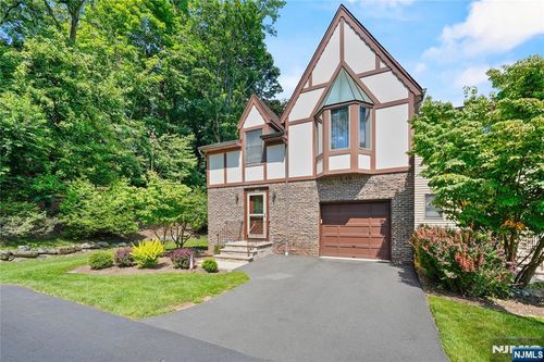 134A N Kinderkamack Road, Montvale, NJ, 07645 | Card Image