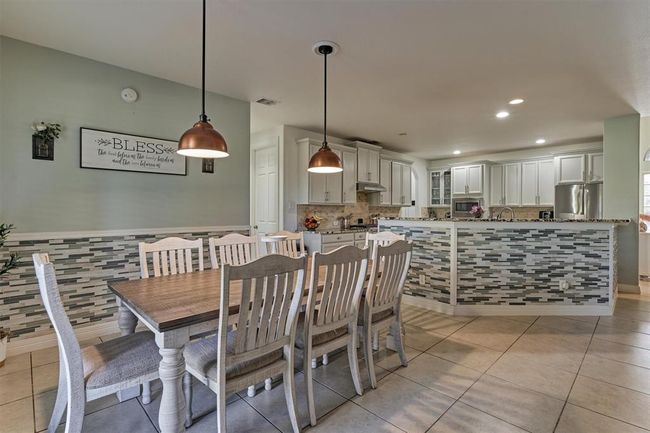 20210 Mariposa Blue Ln, House other with 6 bedrooms, 4 bathrooms and 3 parking in Cypress TX | Image 13