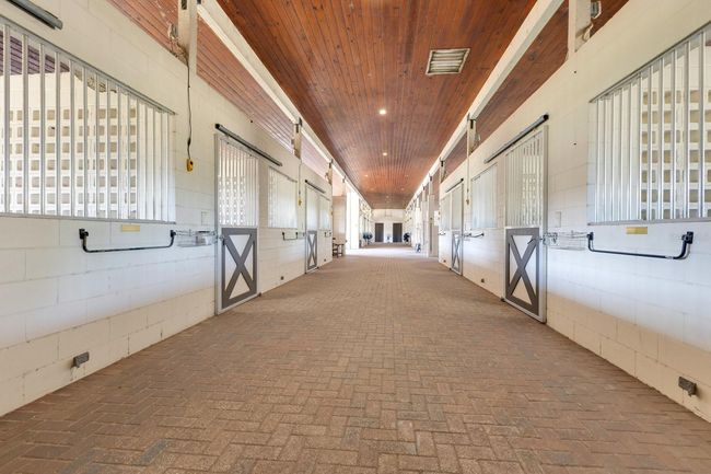 2140 W State Road 46, House other with 1 bedrooms, 2 bathrooms and null parking in GENEVA FL | Image 23