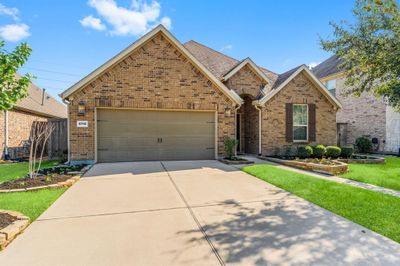 6710 Greenwood Valley Place, House other with 3 bedrooms, 2 bathrooms and null parking in Katy TX | Image 3