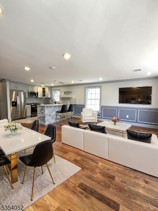 90 Seaview Ave, Home with 6 bedrooms, 4 bathrooms and null parking in Jersey City NJ | Image 24