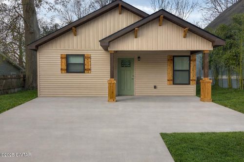 209 Bishop Pl, Jackson, TN, 38301-5311 | Card Image