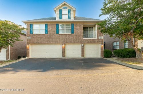 7921 Grand Cascade Dr, Louisville, KY, 40228 | Card Image