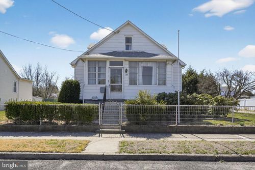 144 Farner Ave, BURLINGTON, NJ, 08016-2408 | Card Image