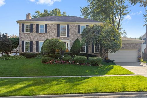 321 Forest Ln, Schaumburg, IL, 60193-1560 | Card Image