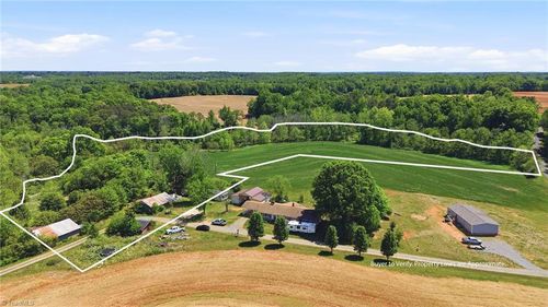 2648 Spencer Rd, Boonville, NC, 27011-9106 | Card Image