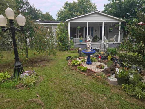 283 Boyett Dr, Hamilton, AL, 35570-7016 | Card Image