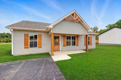 1035 Landing Ln, Adams, TN, 37010-2006 | Card Image