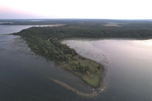 5 Ne Rock Lake Rd, Rochert, MN, 56578-9667 | Card Image