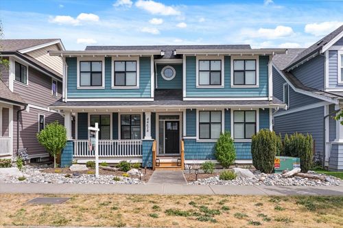 44678 Anglers Blvd, Chilliwack, BC, V2R0Z5 | Card Image