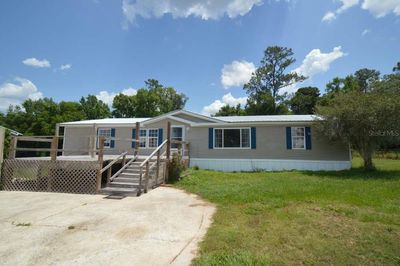 15395 Nw 112th Place Road, Home with 3 bedrooms, 2 bathrooms and null parking in Morriston FL | Image 3