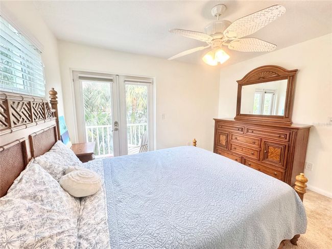 16204 3 Rd St E, House other with 3 bedrooms, 4 bathrooms and null parking in REDINGTON BEACH FL | Image 37