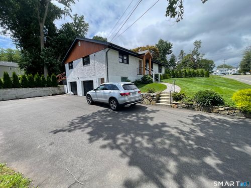 88 Yale Ave, Milford, CT, 06460-6846 | Card Image