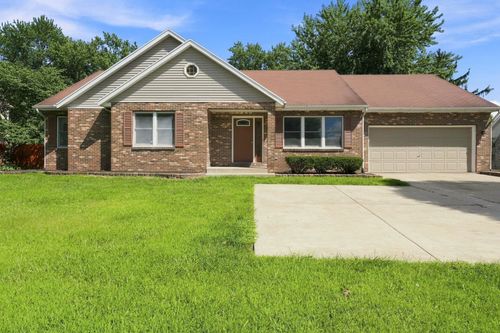 402 N Constitution Ave, Goshen, IN, 46526-1456 | Card Image