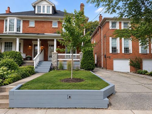 92 Millwood Rd, Toronto, ON, M4S1J7 | Card Image
