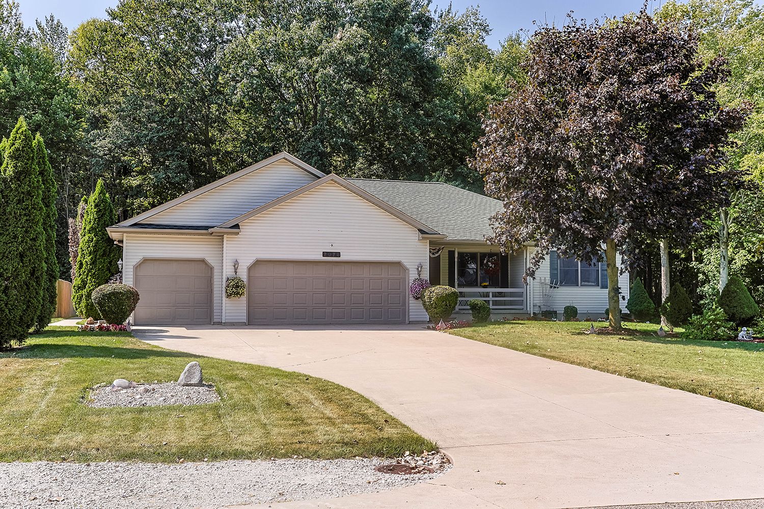 Edward Ln, Kimball, MI 48074
