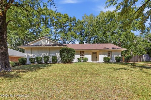 1226 Ferncrest Dr, Jackson, MS, 39211-2731 | Card Image