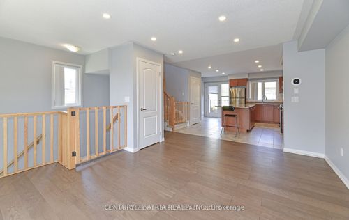17-3135 Boxford Cres, Mississauga, ON, L5M0X1 | Card Image
