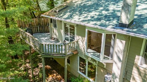 112 Heavenly Valley Dr, Tafton, PA, 18464-9615 | Card Image