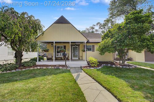 2660 Thomas Ave, Berkley, MI, 48072-1055 | Card Image