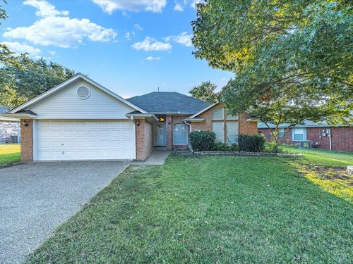 1016 N Carolina Ave, Midlothian, TX, 76065-6767 | Card Image