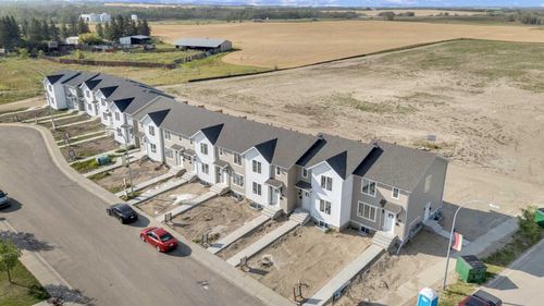 54 Anna Close, Blackfalds, AB, T4M0N1 | Card Image