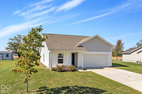 801 Hart Dr, Dunkirk, IN, 47336-8997 | Card Image