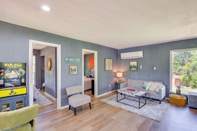 7110 Apache Cir, House other with 2 bedrooms, 1 bathrooms and null parking in Mabank TX | Image 11