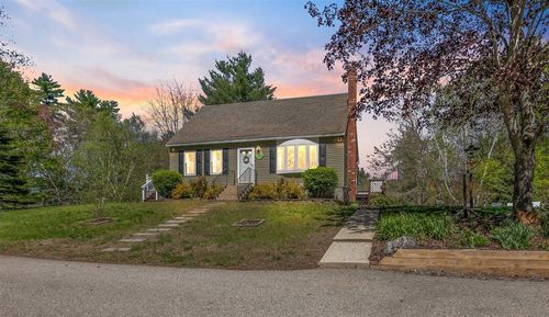 39 Prescott Rd, Raymond, NH, 03077-2644 | Card Image