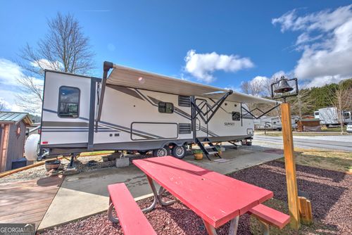 46 Holiday Rambler Ln, Dillard, GA, 30537-2138 | Card Image
