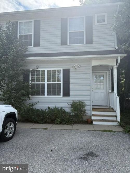 22758 Lawrence Ave, LEONARDTOWN, MD, 20650-3880 | Card Image
