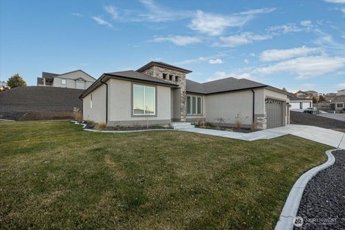 4511 Laurel Dr, West Richland, WA, 99353 | Card Image