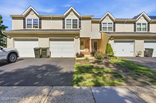 23 Lucia Ct, Aberdeen, NJ, 07747-1373 | Card Image